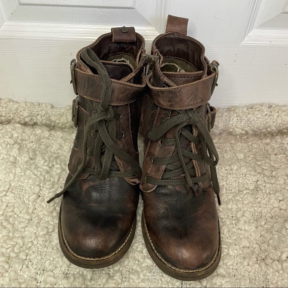 FEUD Britannia EUC Brown Leather Lace Up Heeled Boots 6 - Picture 4 of 9